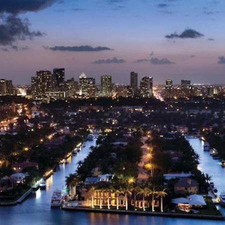 Marriott Beachplace Towers 2Bd Форт Лодърдейл Екстериор снимка